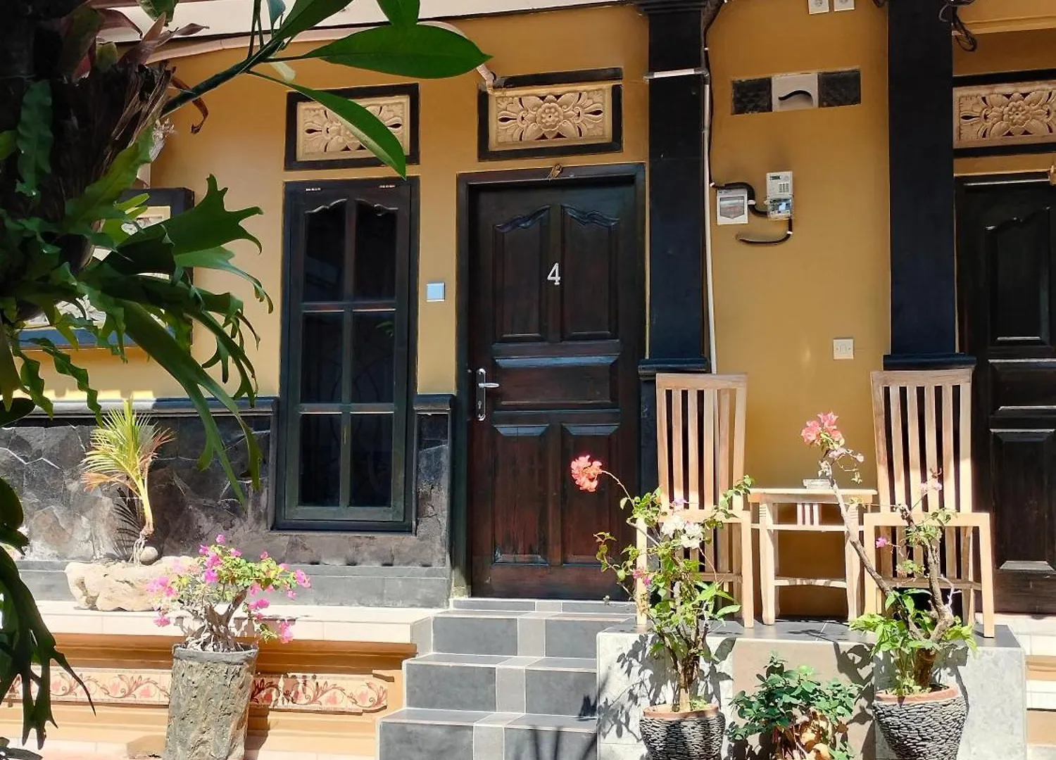 Herberg Tirtasuci House Hotel Kuta Lombok